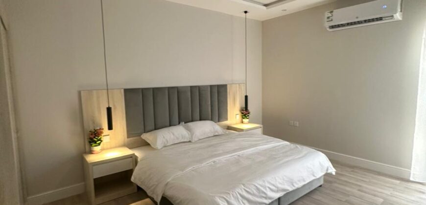 Furnished Single Room for Rent in Prime City Location – Ideal for Indian Professional Executive