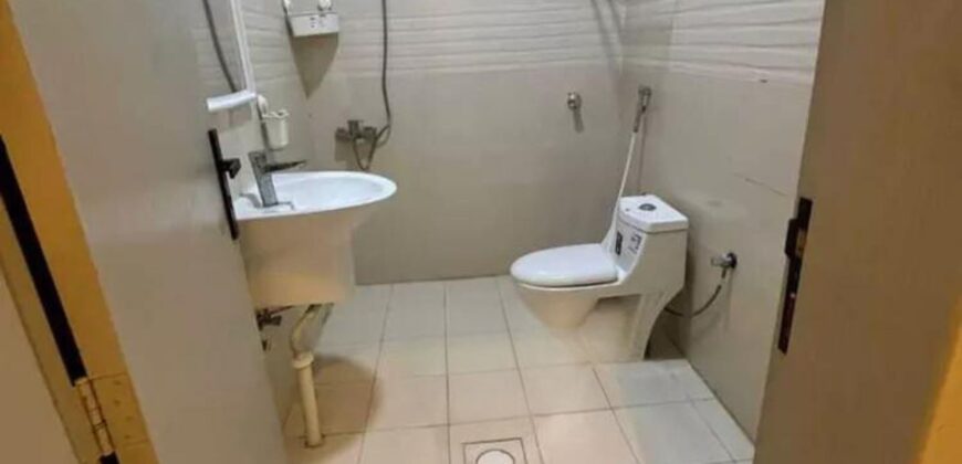 Apartment for rent in Salalah Street, Qurtuba District, Riyadh