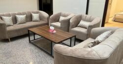Rooms available at Takahsusi