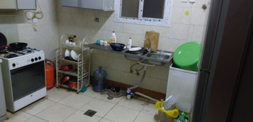 1BHK one separate room available for rent with separate washroom and sharing kitchen
