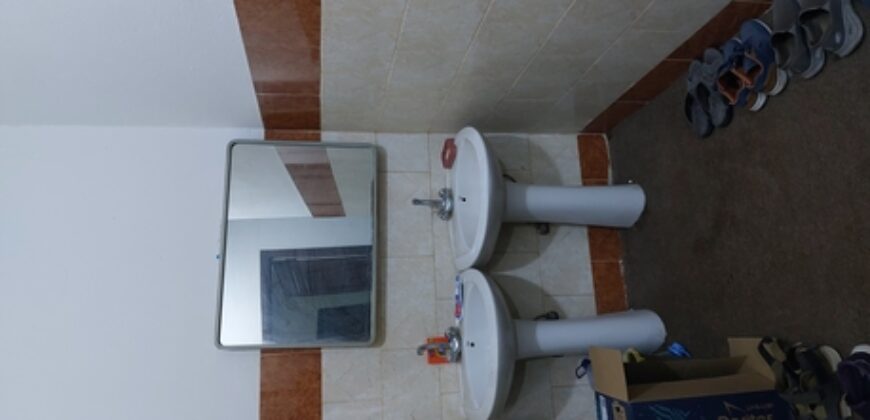 1BHK one separate room available for rent with separate washroom and sharing kitchen