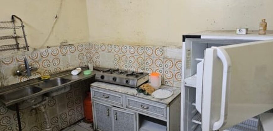 3BHK Semi-Furnished Family Flat for Temporary Rent