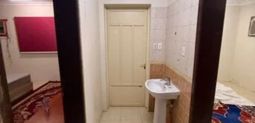 Furnished 2BHK Apartment with Kitchen for rent