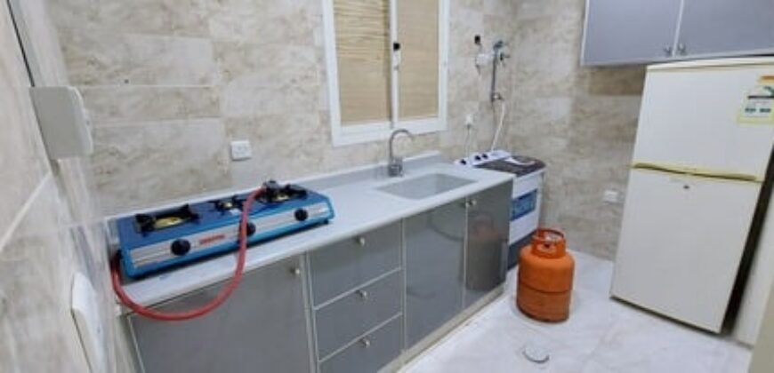 SAR 2400/month, Furnished, 2BHK Family Flat with Hall, Free Electricity, Water & Wifi   2/2