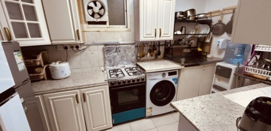 SAR 1800 | Furnished Family Room with Shared Kitchen – Perfect for Indian Couples or Small Families