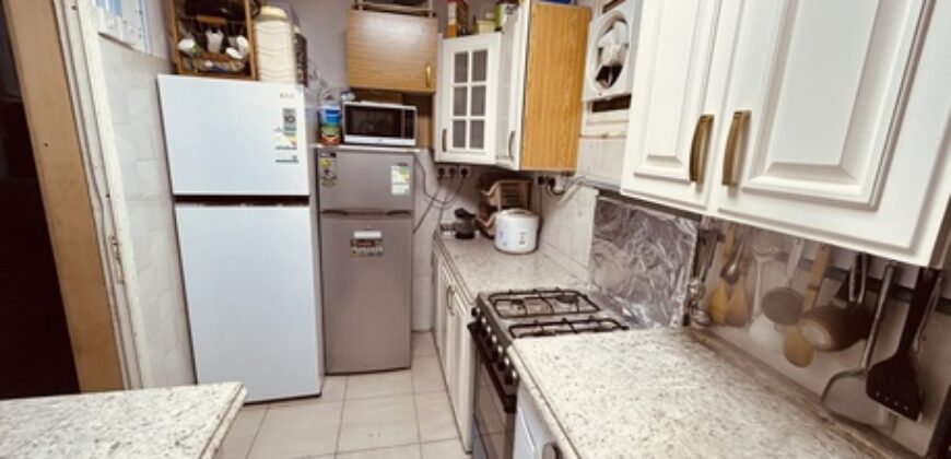 SAR 1800 | Furnished Family Room with Shared Kitchen – Perfect for Indian Couples or Small Families