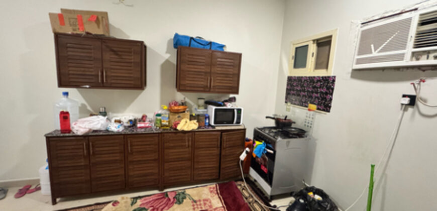 2BHK Furnished Flat for Small Family Without Hall – SAR 2000/Month