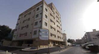 Spacious 4 BHK Apartment for Rent in Rehab District – Family Only