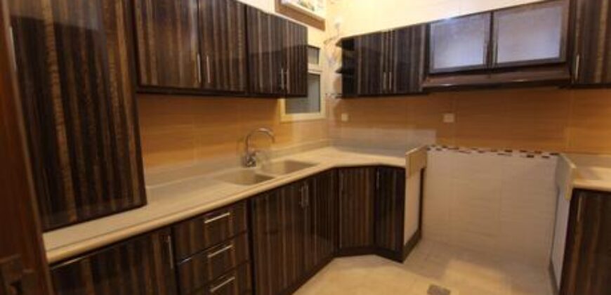 Spacious 4 BHK Apartment for Rent in Rehab District – Family Only