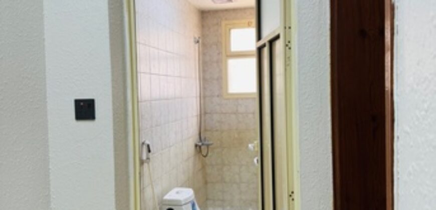 Furnished 2 BHK Flat in Riyadh – Ground Floor, Near Highway