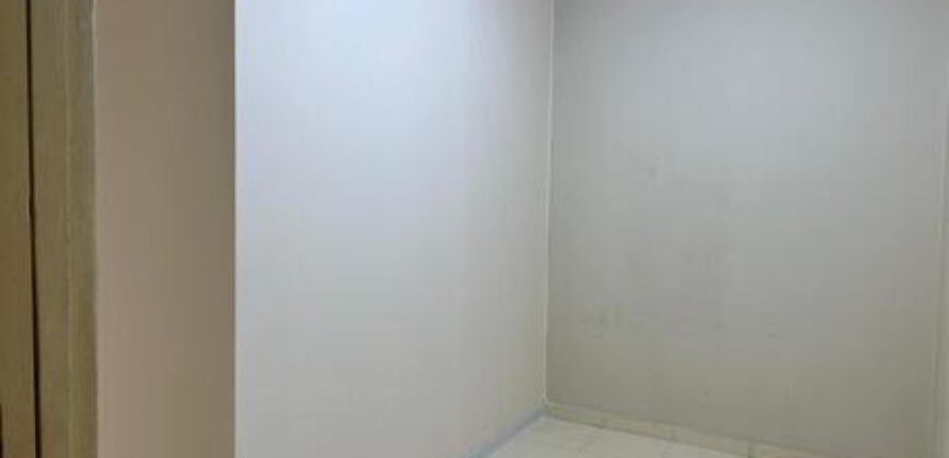 1 BHK Family Flat for Rent Near Yasmin School – Unfurnished