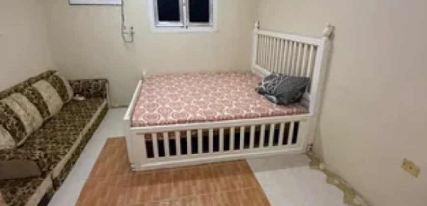 Furnished Executive Room Jubail – Affordable Rent with Parking