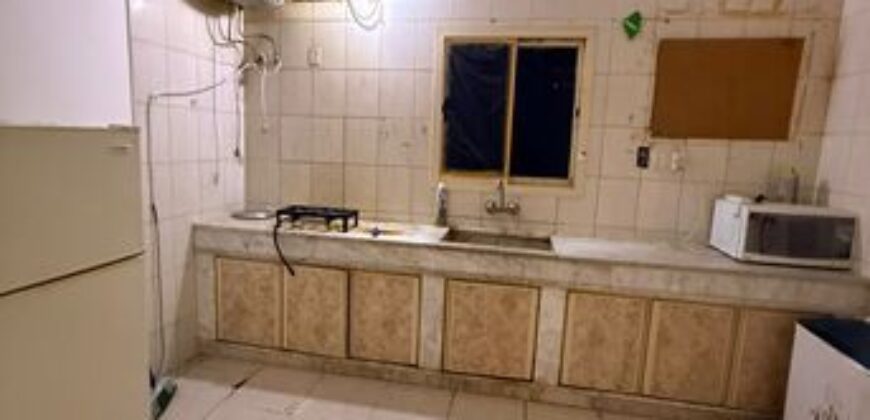 1BHK Semi-Furnished Apartment in Thuqbah – SAR 1,300/Month