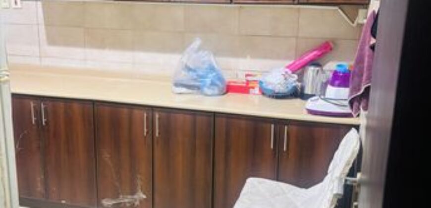 2BHK Family Flat Near Janaza Masjid – Ready to Move