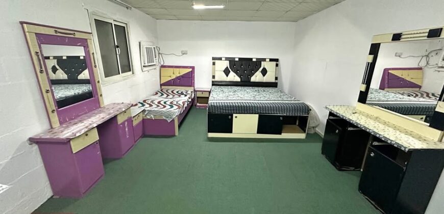 2 executives’ rooms are available for rent in Ateeqa near Sultana
