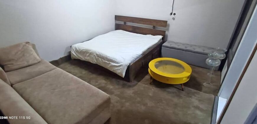 2bhk in Gadeem Sanaya for Indian and Pakistani families or bachelor