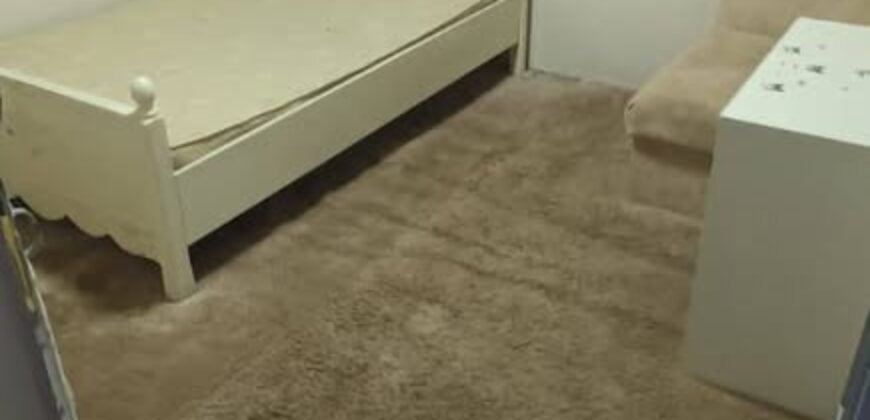 2bhk in Gadeem Sanaya for Indian and Pakistani families or bachelor