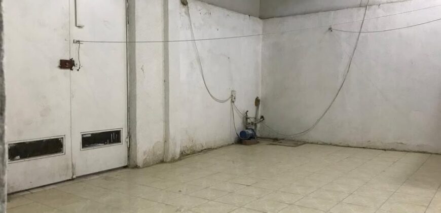 1 Bed 1 Bathroom only for rent in Umm ul Hamam