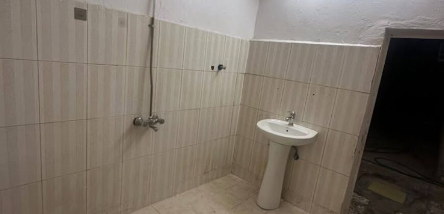 One Room Available in Riyadh Khaldiya-SAR1,300 / Month