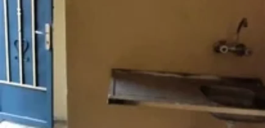 separate Room for rent in Al murabba