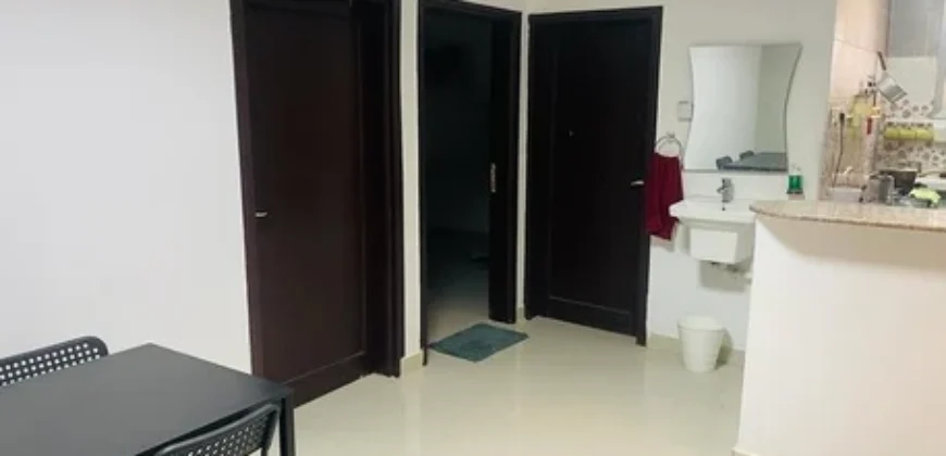 2BHK Furnished Family Flat Rent Available in Malaz Jarir Street 