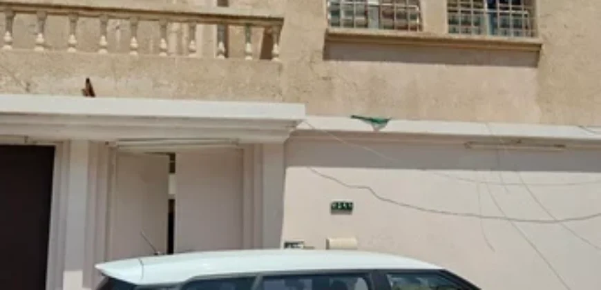 family apartment  Umm Al Hamam Rent/2250
