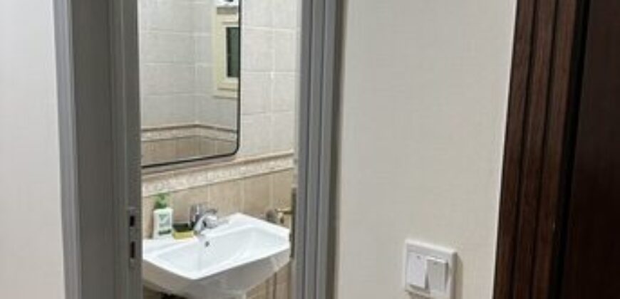 Single Furnished Room for Female Executive in Al Muruj – SAR 1,800/Month