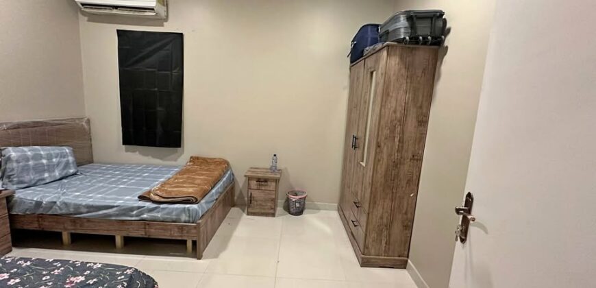 Fully Furnished Bed Space for Rent in Ad Diriyah – SAR 1200