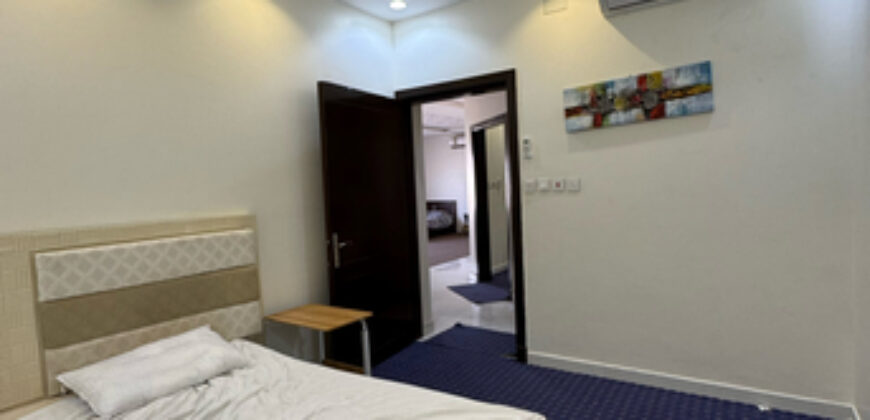 2-Bedroom Furnished Apartment for Rent in Al-Muzahmiyya – Ideal for Family or Bachelors