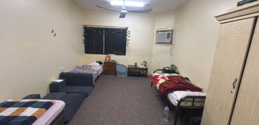 Bed Space for Executive Muslim Bachelors in Jubail – SAR 600/Month (From Dec 1)