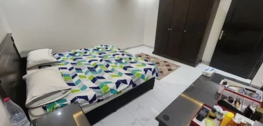 room for rent in sharing apartment rent 1650 month