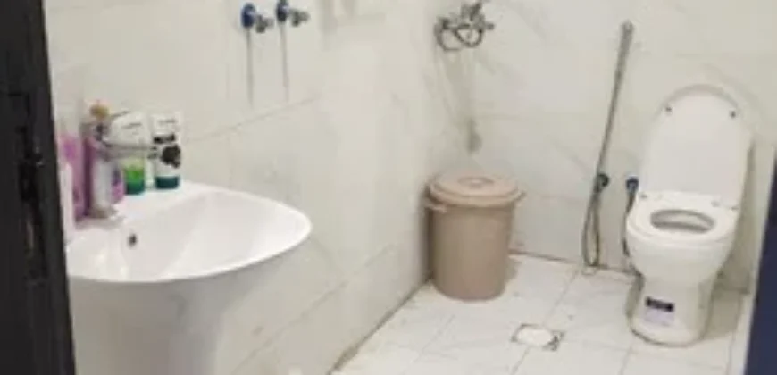 room for rent in sharing apartment rent 1650 month