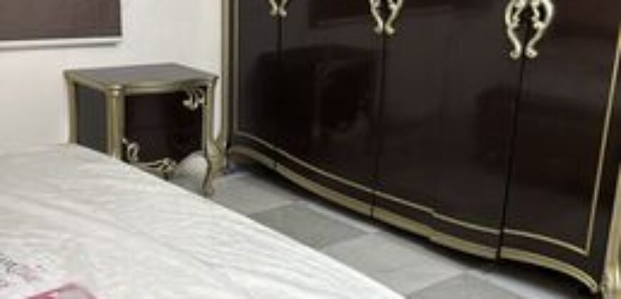 Spacious Furnished Studio Flat for Rent in Malaz – SAR 2,000/Month