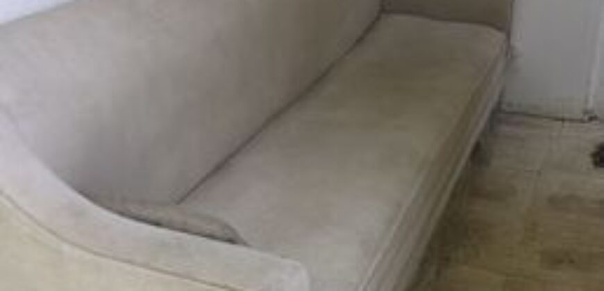 Spacious Furnished Studio Flat for Rent in Malaz – SAR 2,000/Month