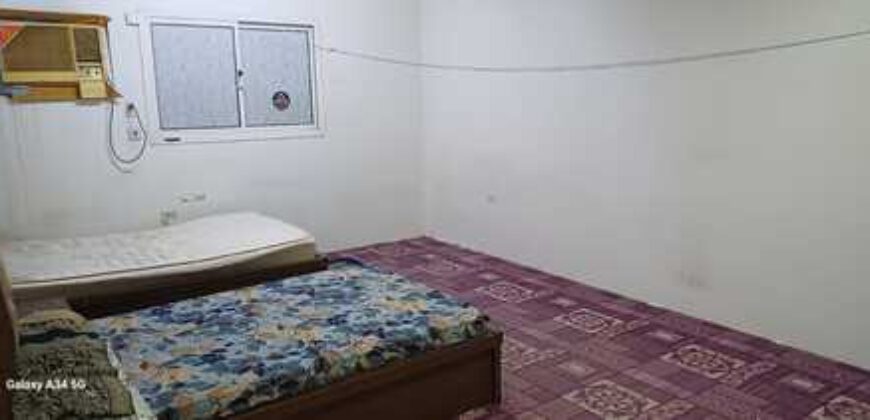 Furnished room for rent jubail/1000/month