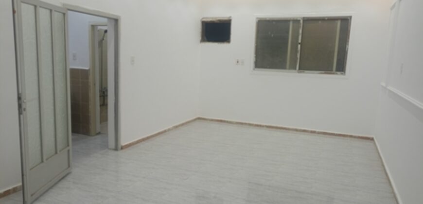 Unfurnished Studio Room in Jubail – SAR 1,200/Month (Water Included)