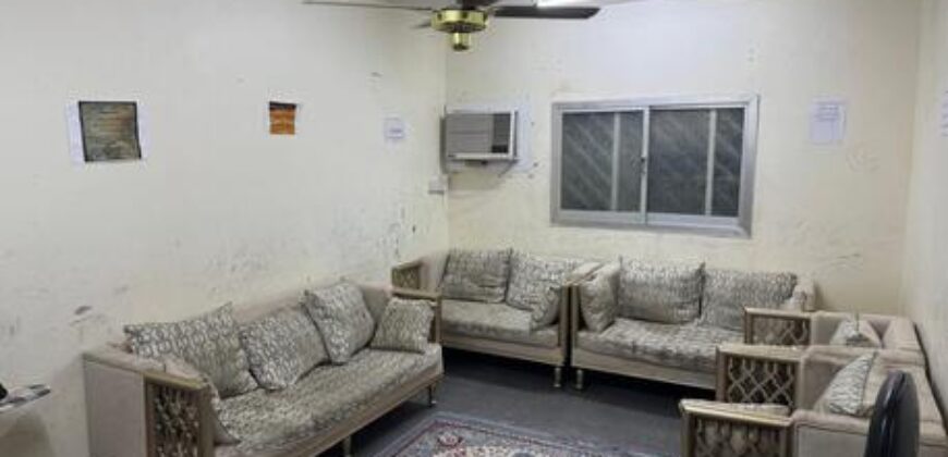 Affordable 2BR Flat for Rent in Hara Al Wizarat – SAR 1,950/Month
