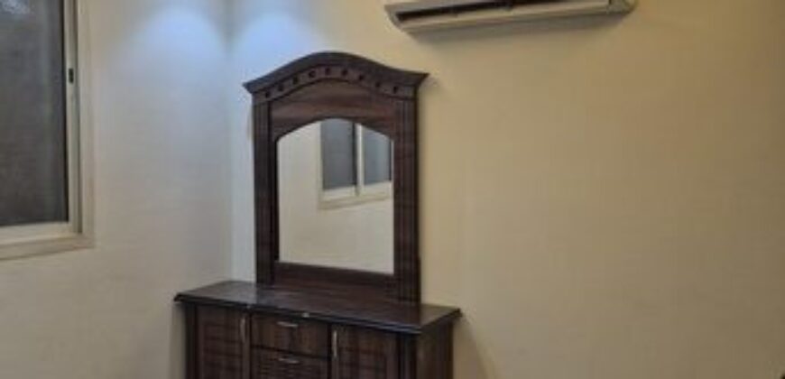 Furnished 2BHK Family Flat in Malaz Near GOSI Station – SAR 3,500/month