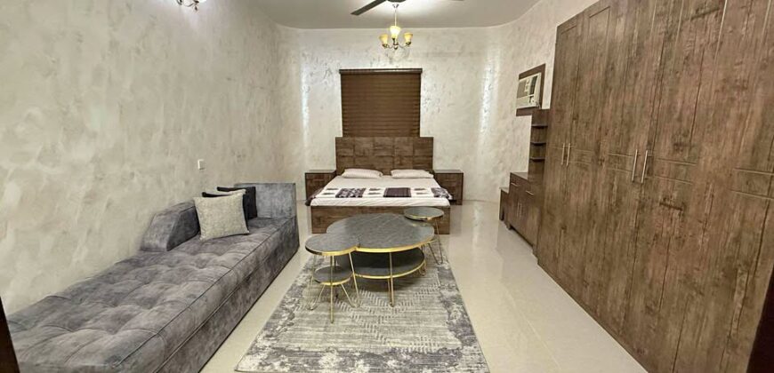 Furnished Executive Bachelor Room for Rent in Al Malaz – SAR 1800/Month