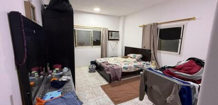 Well-Maintained Furnished 2BHK Flat for Rent in Jubail – SAR 20,000/Year