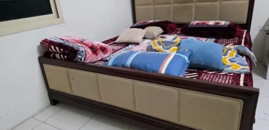2BHK Flat with Household Items for Sale in Jubail – SAR 2,000/Month